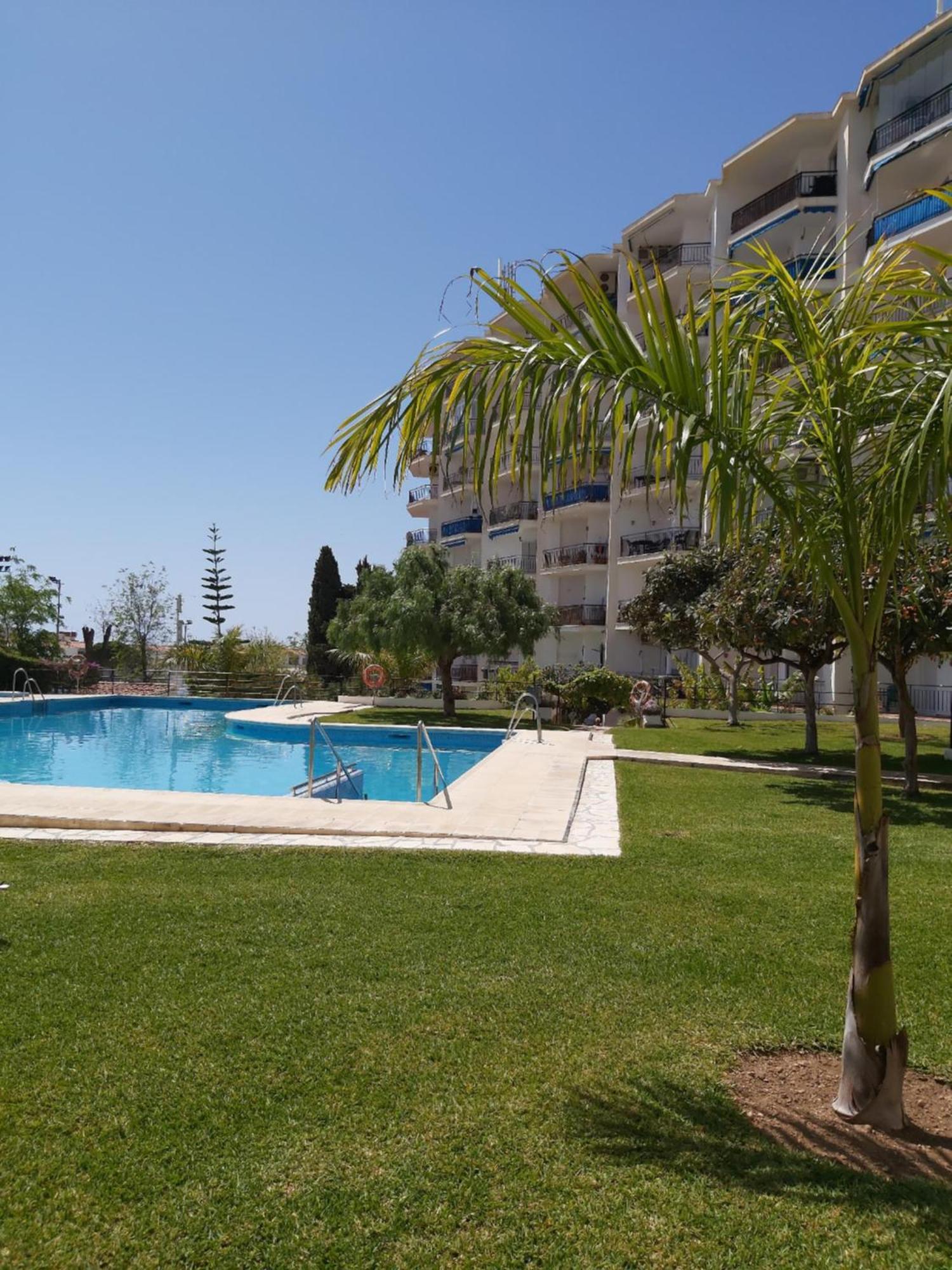 Apartamento La Casa Del Abuelo Nerja Kültér fotó
